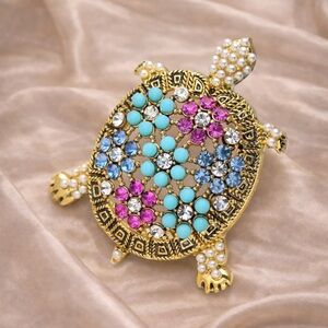 Vintage Multicolor Gold Turtle Brooch